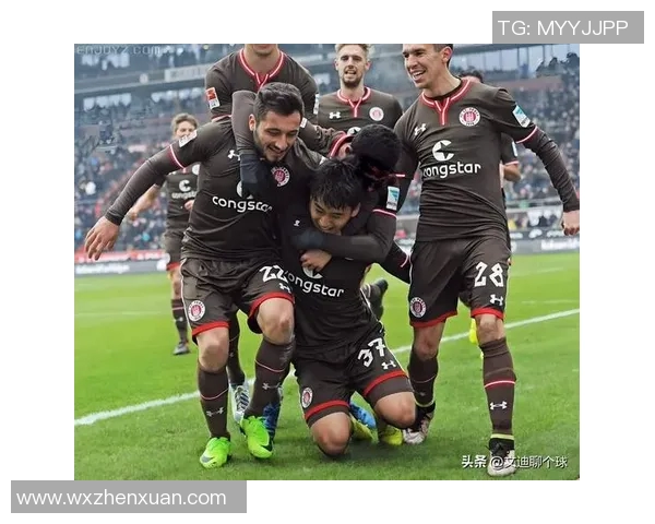 曼联迎战赫尔城联赛杯激战在即球迷期待精彩对决